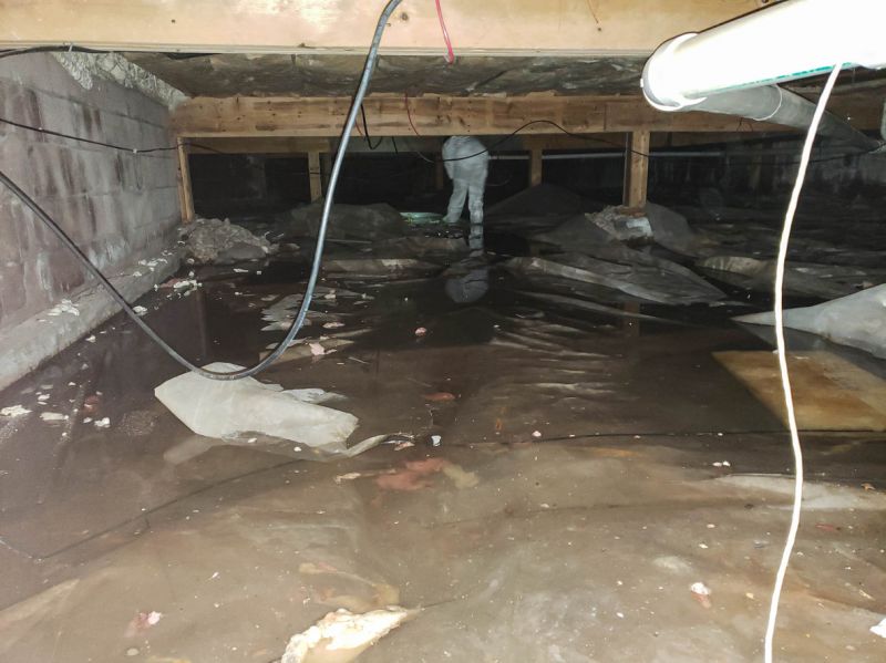Completed Crawlspace with Vapor Barrier